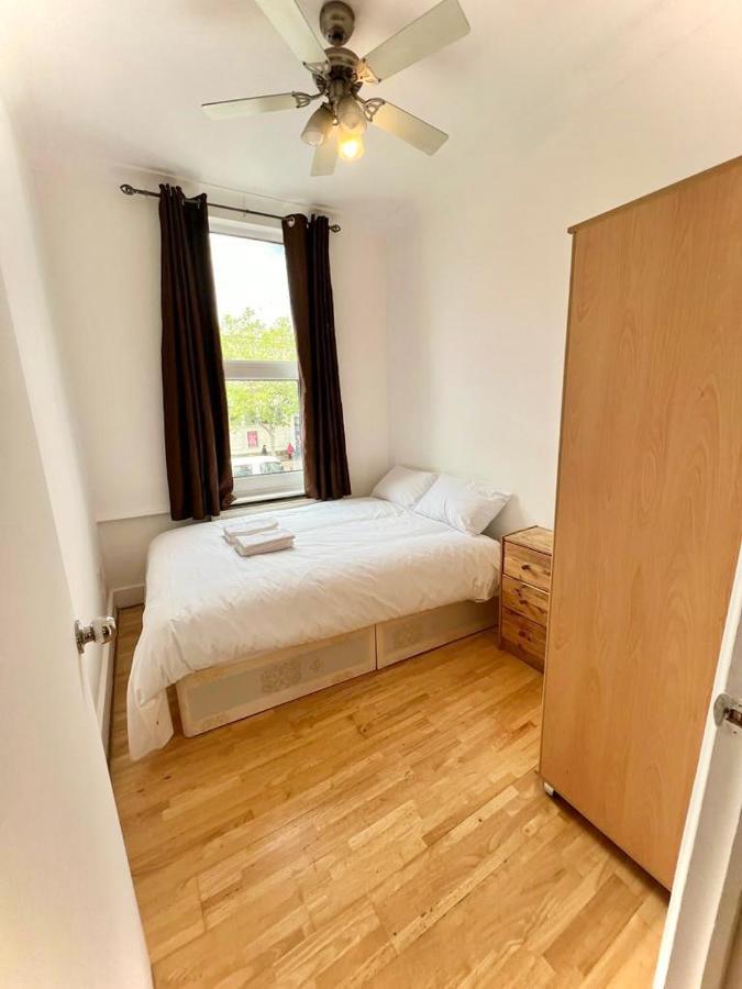 Stepney Green Holiday Apartment ลอนดอน ภายนอก รูปภาพ